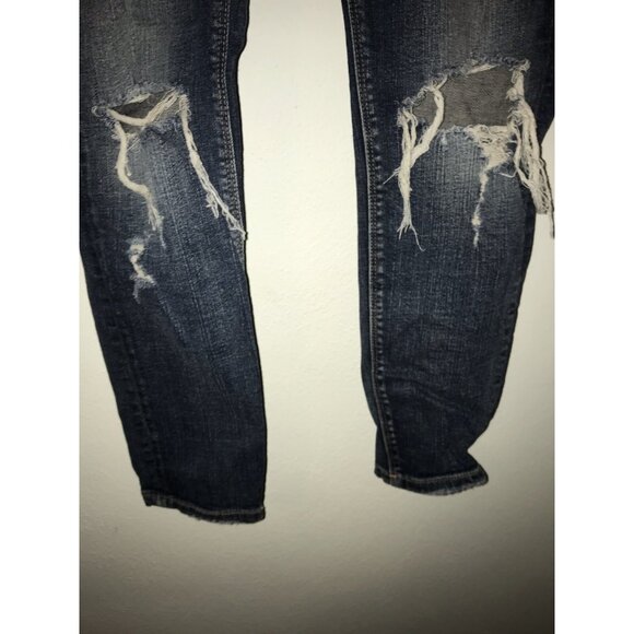 Silver Jean Women 26x27 Kennie Button Fly Distressed Stretch Fabric Straight Cut - Picture 2 of 11